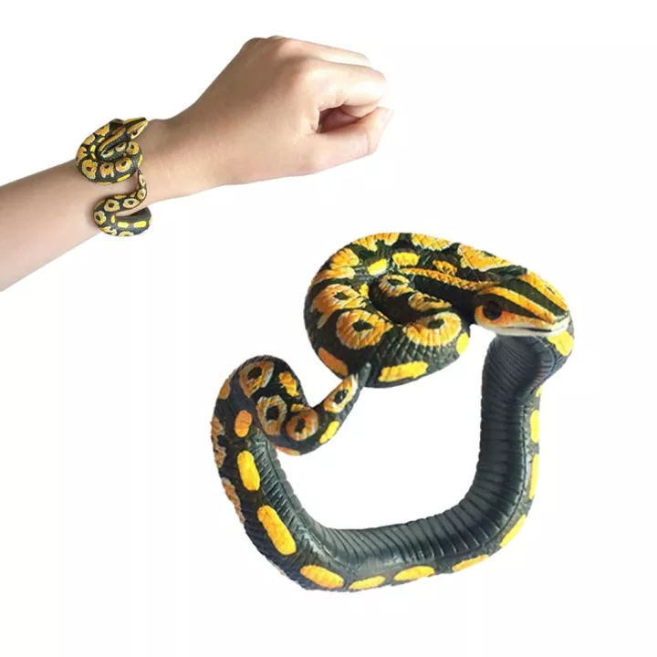 ฝันว่างูรัดข้อมือ