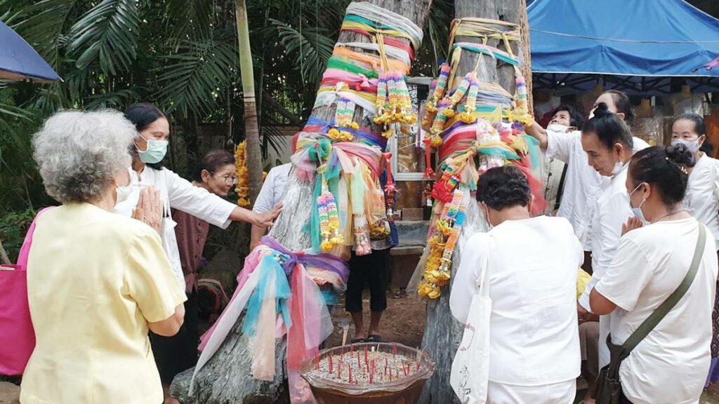 เจ้าแม่ตะเคียนเงิน วัดบุปผาราม