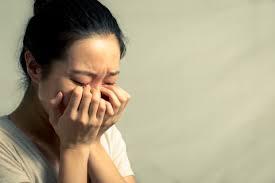 ฝันว่าโทรศัพท์หาย ร้องไห้
